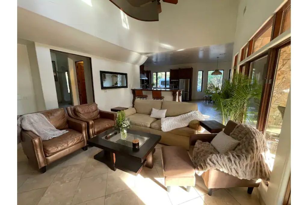 Photo of Livingroom in Leander