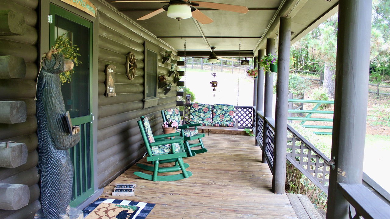 Photo of Outdoor in Little Mountain