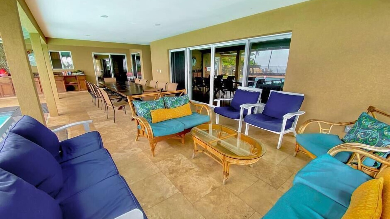 Photo of Patio Balcony in Alii Heights Mauka