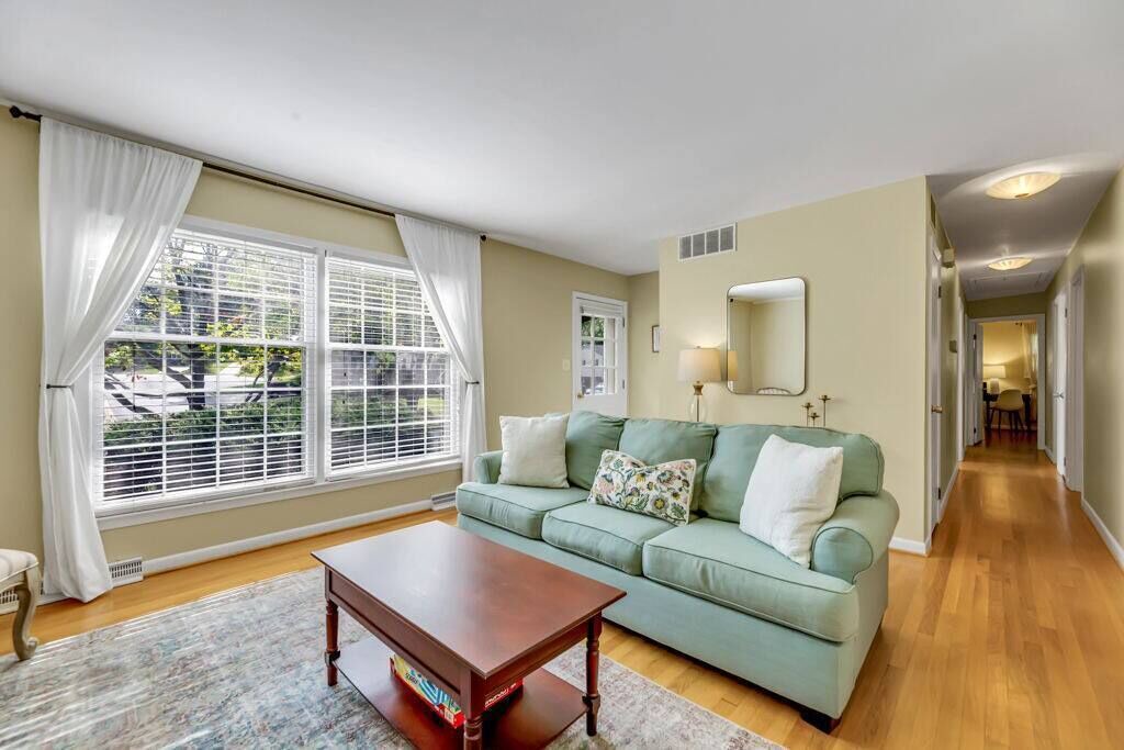 Photo of Livingroom in Greensboro
