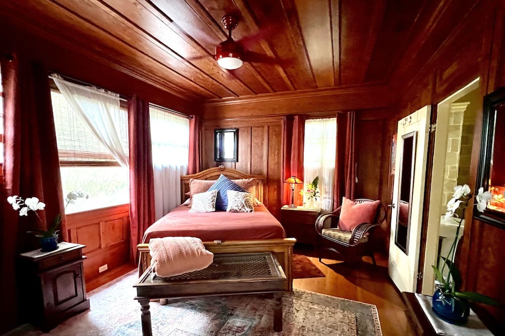 Photo of Bedroom in Hawi