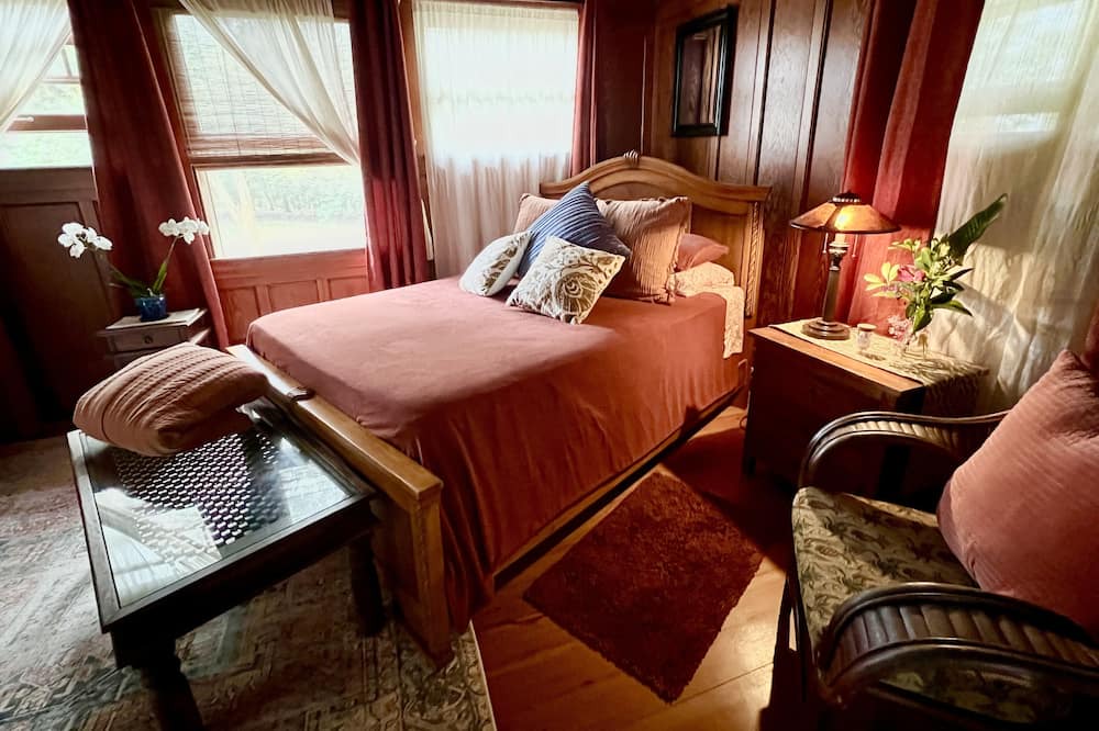 Photo of Bedroom in Hawi