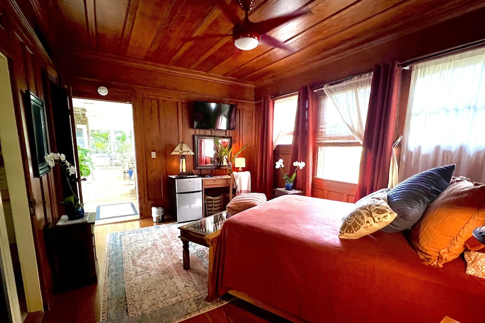 Photo of Bedroom in Hawi