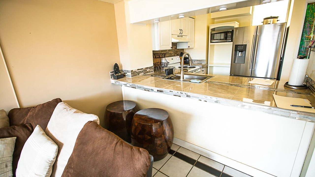 Photo of Kitchen in Makaha