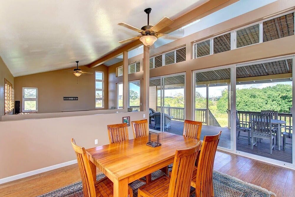 Photo of Kitchen in Nanawale Estates