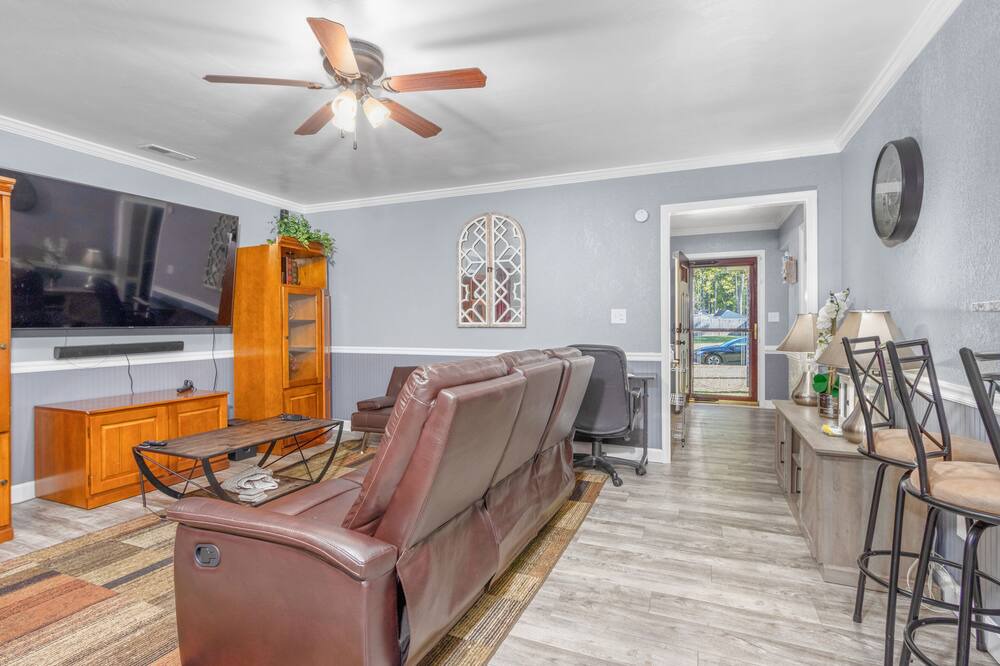 Photo of Livingroom in Portsmouth