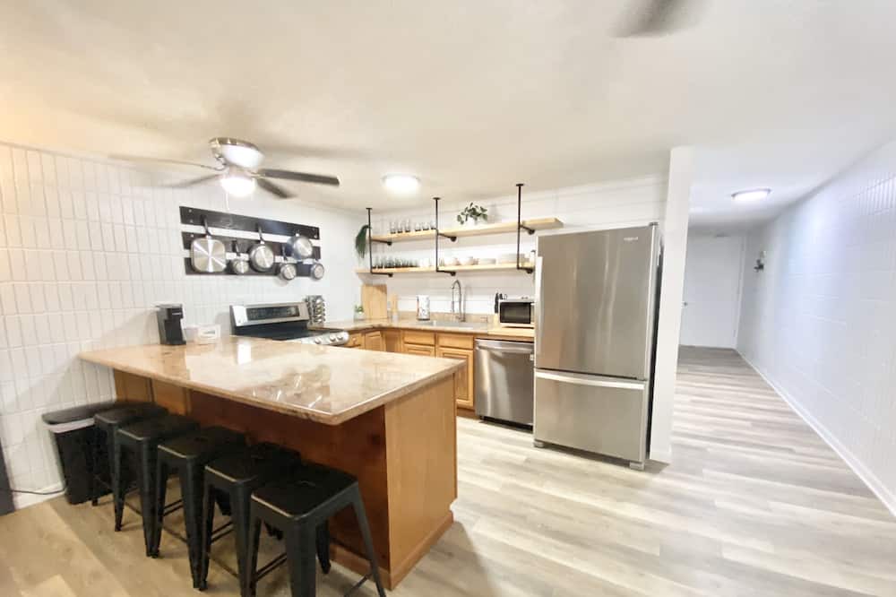 Photo of Kitchen in Punaluu
