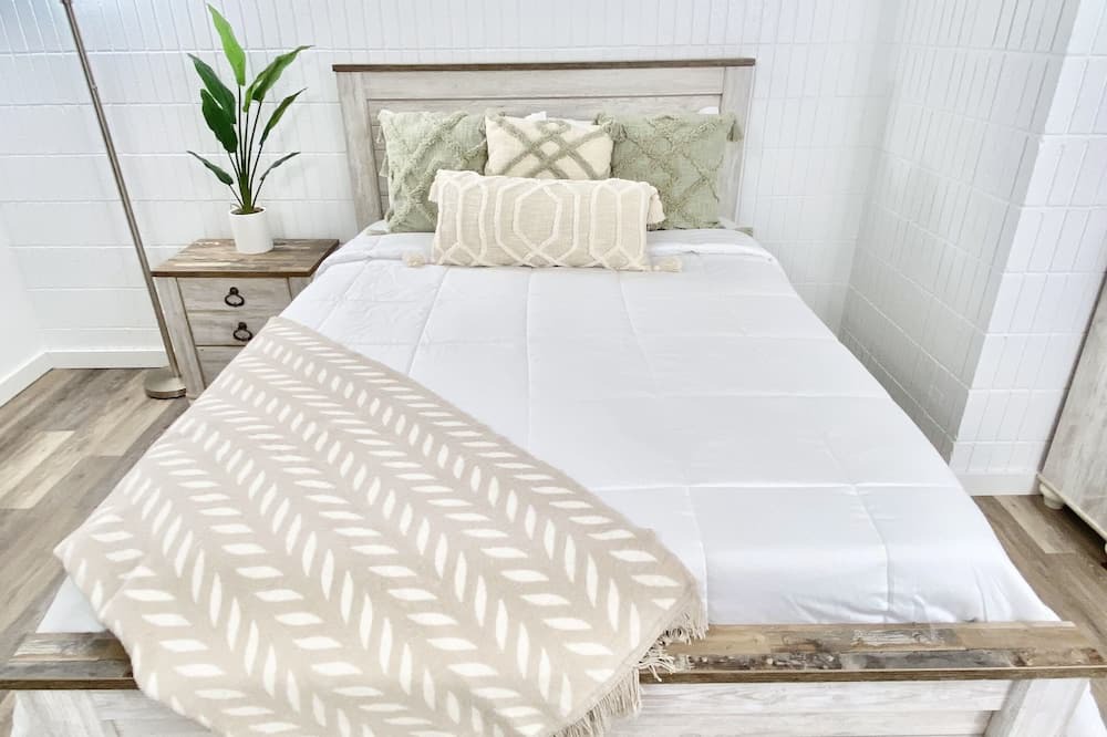 Photo of Bedroom in Punaluu