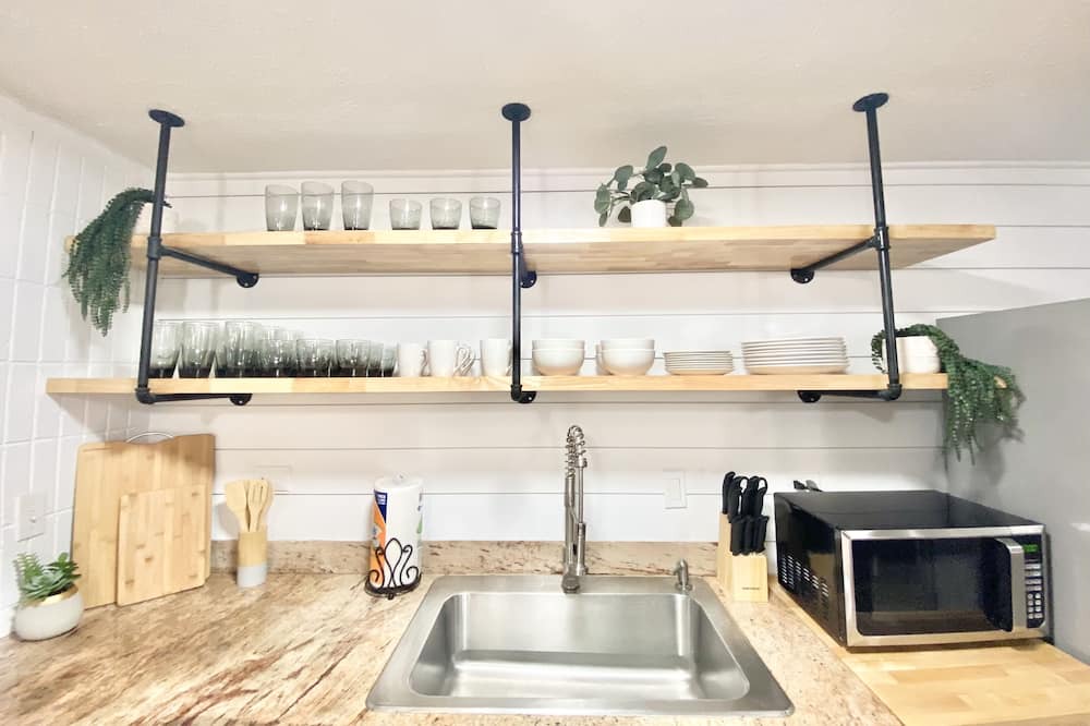 Photo of Kitchen in Punaluu