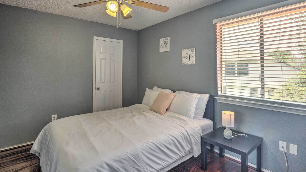 Photo of Bedroom in Milwood