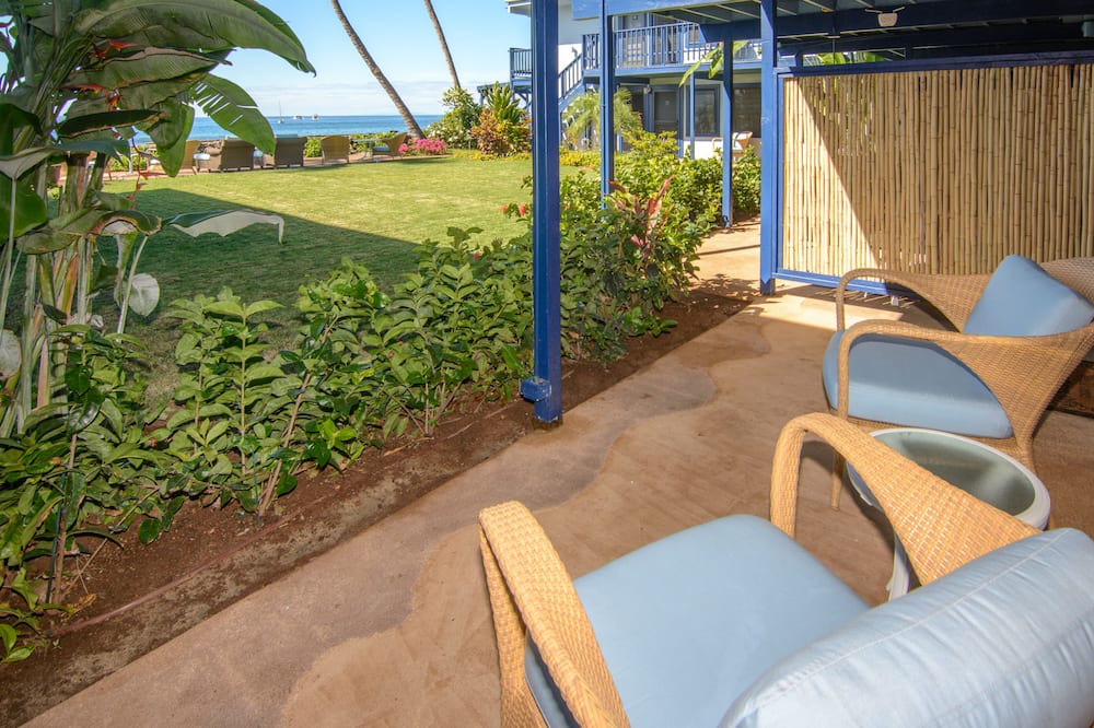 Photo of Patio Balcony in Historic Lahaina Front Street