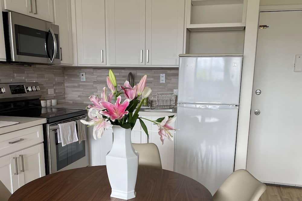 Photo of Kitchen in Diamond Head - Kapahulu - St. Louis
