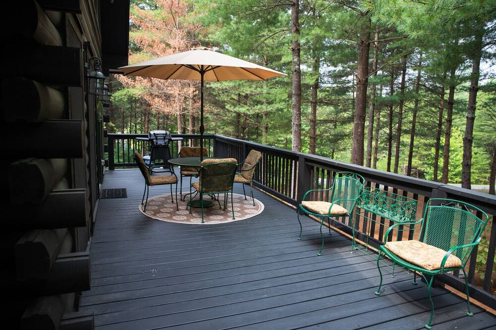 Photo of Patio Balcony in Vein Mountain