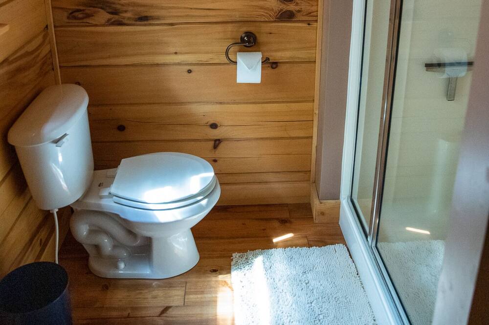 Photo of Bathroom in Vein Mountain