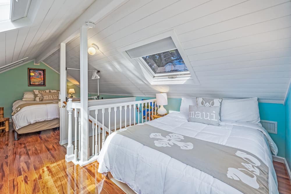 Photo of Bedroom in Downtown Lahaina