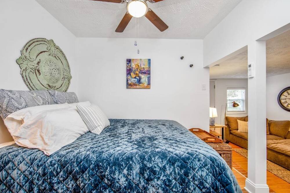 Photo of Bedroom in Terry Sanford