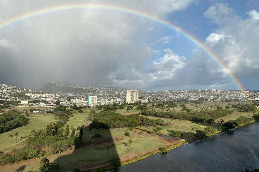 Photo of Others in Diamond Head - Kapahulu - St. Louis