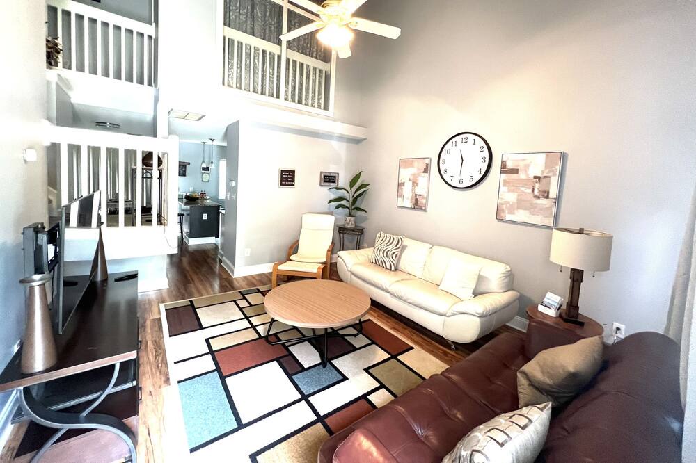 Photo of Livingroom in Charlotte