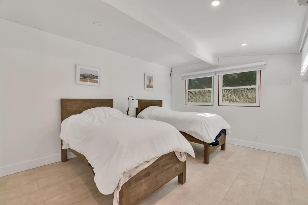 Photo of Bedroom in Kalama Tract