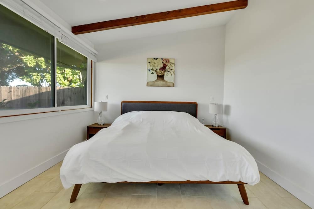 Photo of Bedroom in Kalama Tract