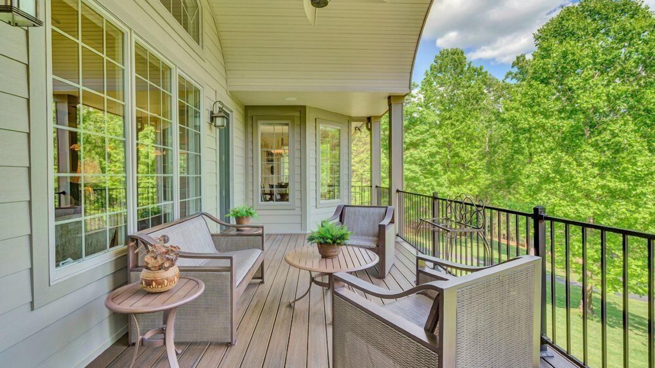 Photo of Outdoor in Huddleston