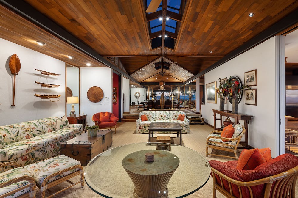 Photo of Livingroom in Kamuela