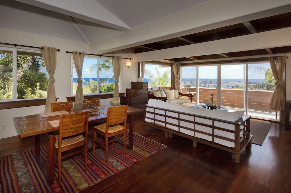 Photo of Bedroom in Kalapana