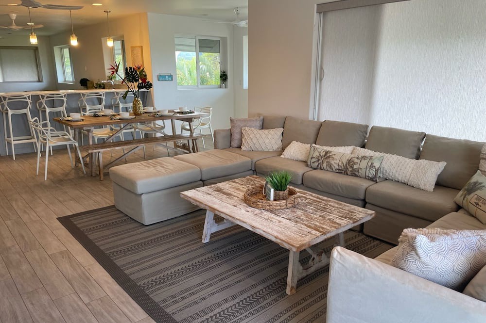 Photo of Livingroom in Kailua