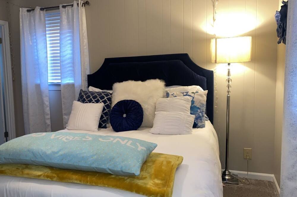 Photo of Bedroom in Greenville
