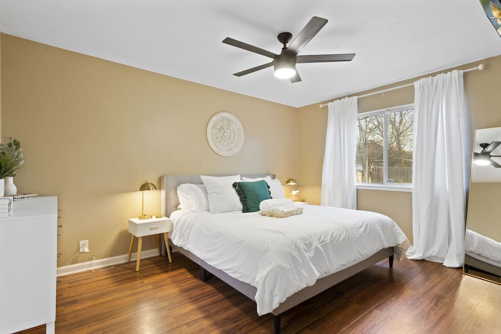 Photo of Bedroom in Austin
