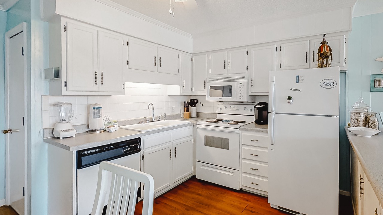 Photo of Kitchen in Morehead City