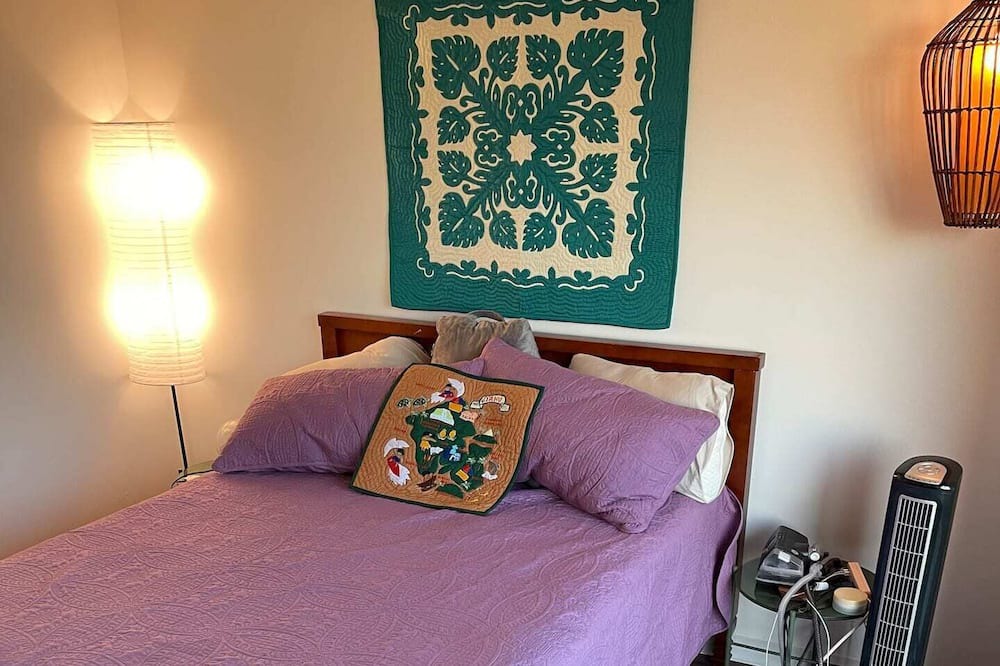 Photo of Bedroom in Makaha