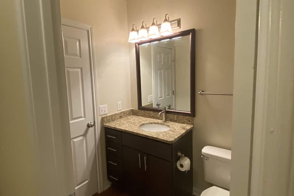 Photo of Bathroom in Crabtree