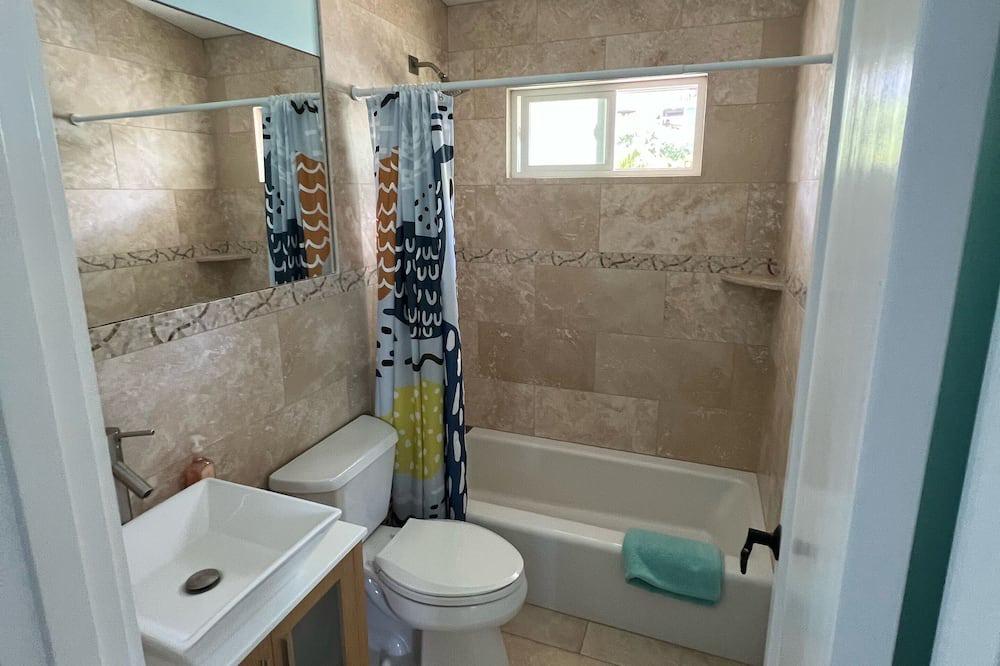 Photo of Bathroom in Kailua
