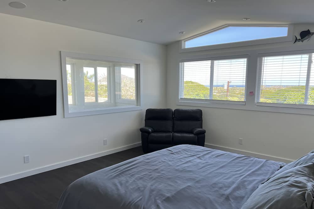 Photo of Bedroom in Kailua