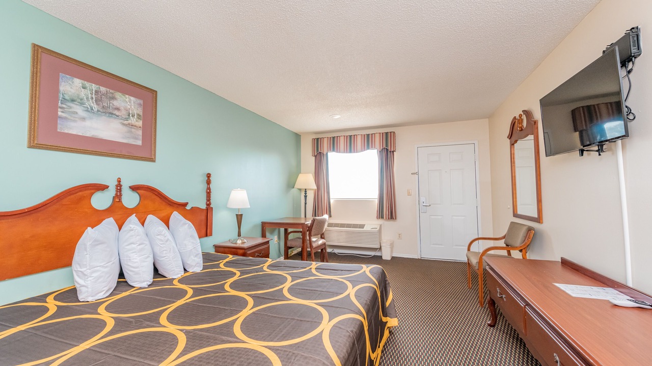 Photo of Bedroom in Eastman
