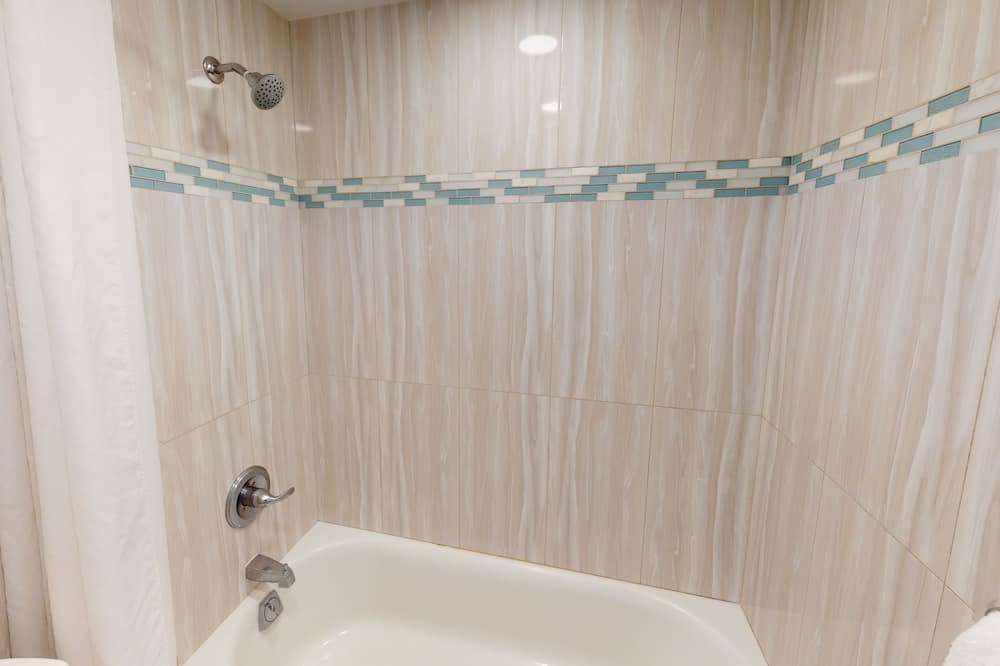 Photo of Bedroom in Waikiki