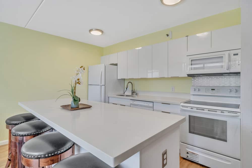 Photo of Kitchen in Waikiki
