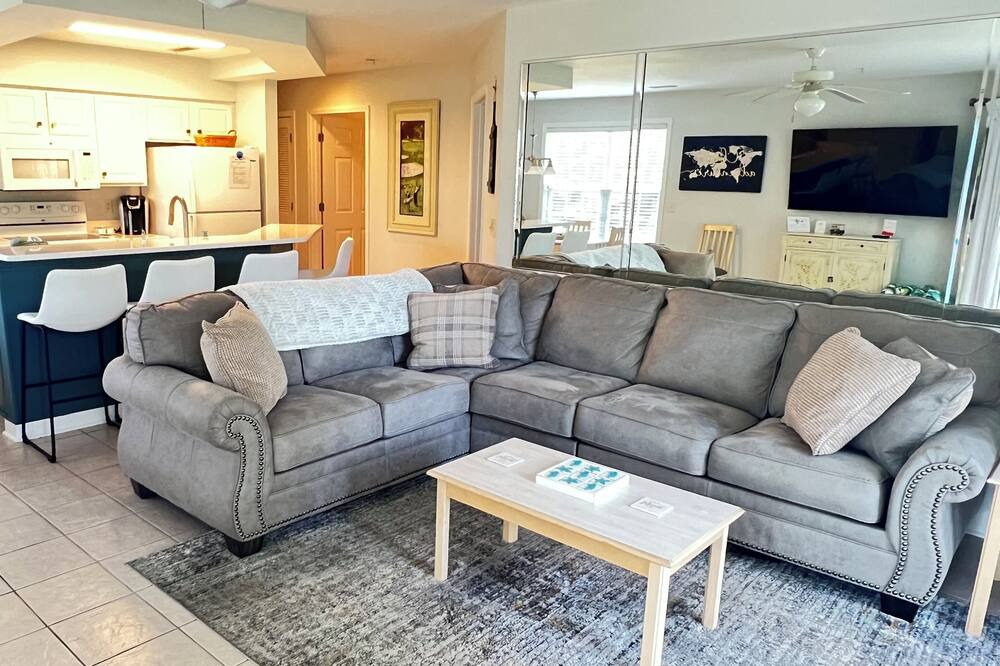 Photo of Livingroom in Calabash