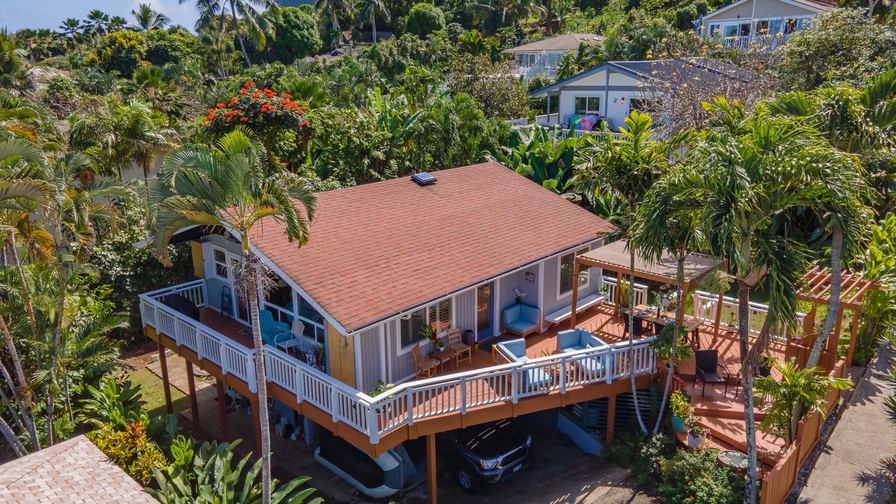 Photo of Outdoor in Ka'a'awa