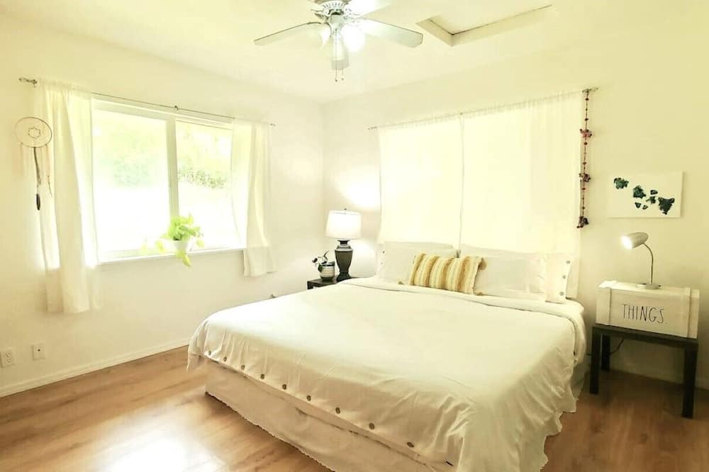 Photo of Bedroom in Papaaloa