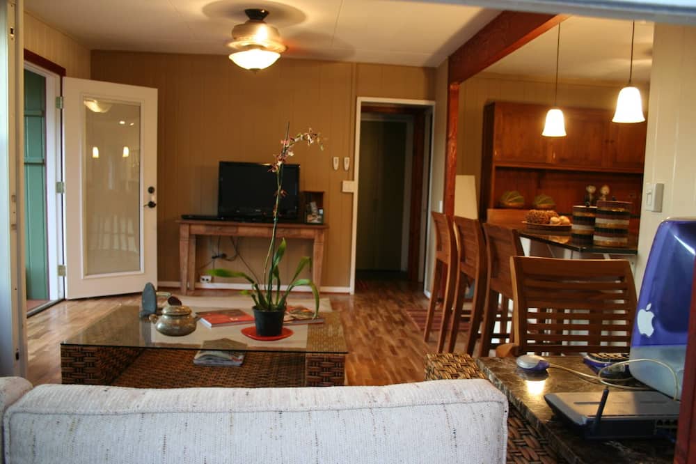 Photo of Livingroom in Haleiwa