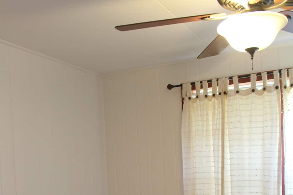 Photo of Bedroom in Haleiwa
