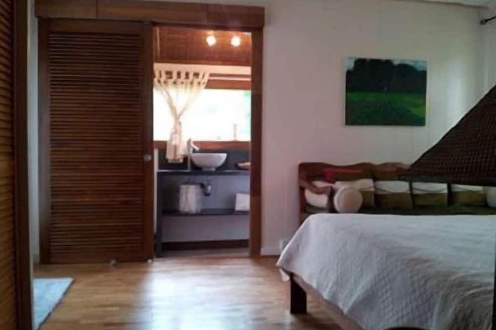 Photo of Bedroom in Haleiwa