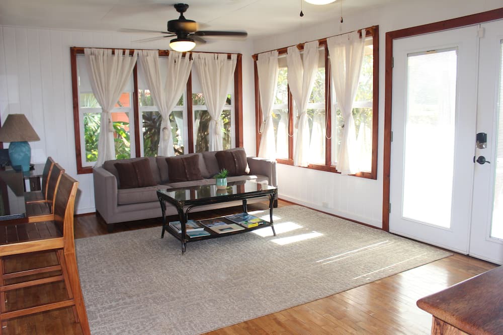 Photo of Bedroom in Haleiwa