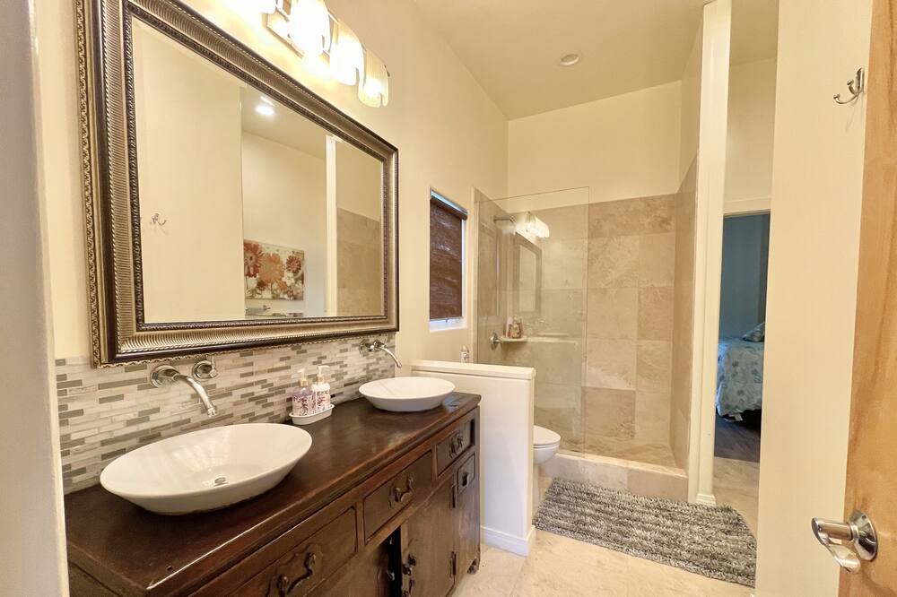 Photo of Bathroom in Ewa Beach