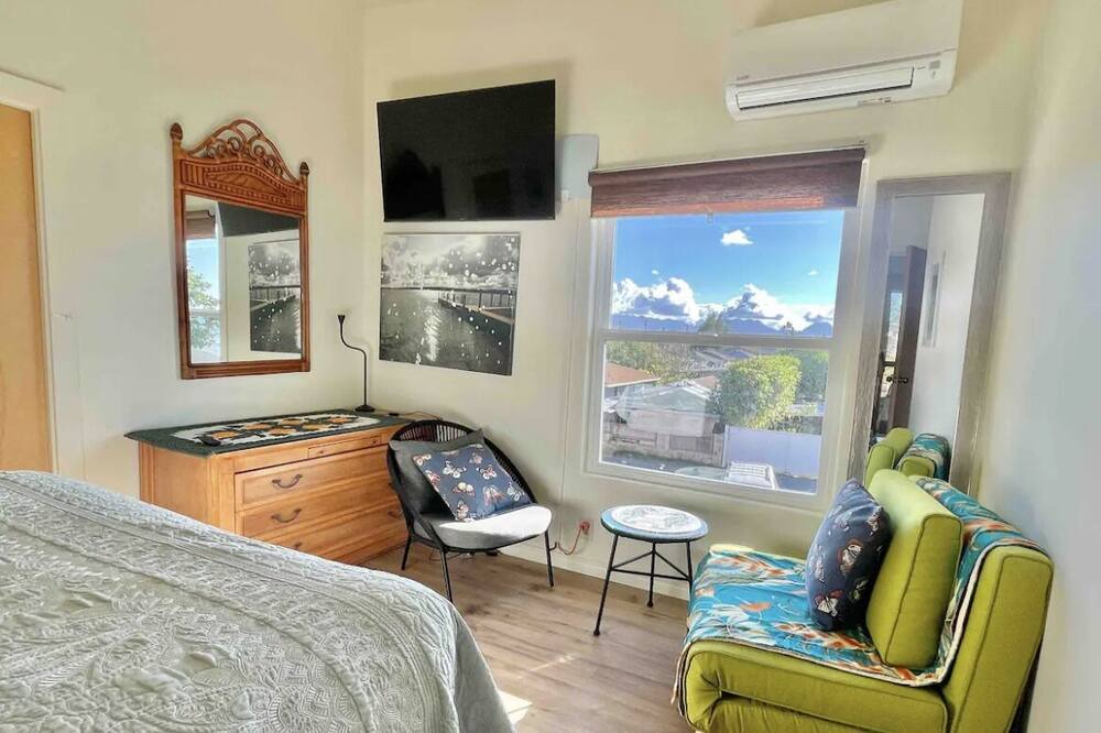 Photo of Bedroom in Ewa Beach