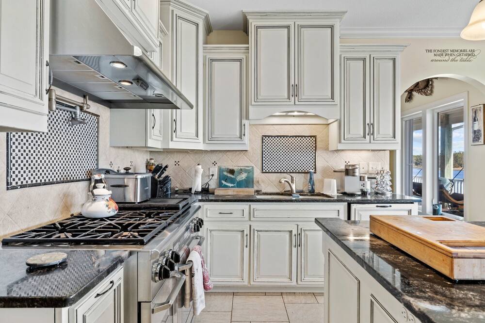 Photo of Kitchen in Morehead City
