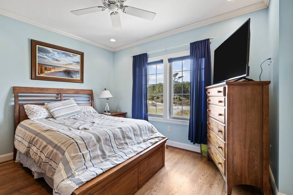 Photo of Bedroom in Morehead City