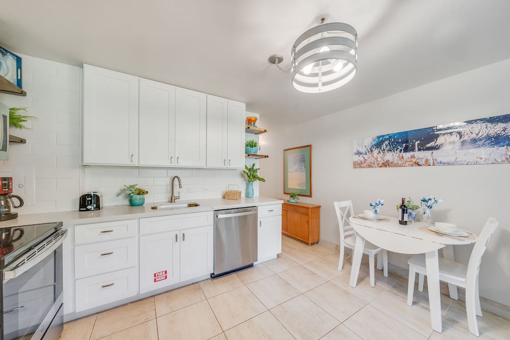 Photo of Kitchen in Napili